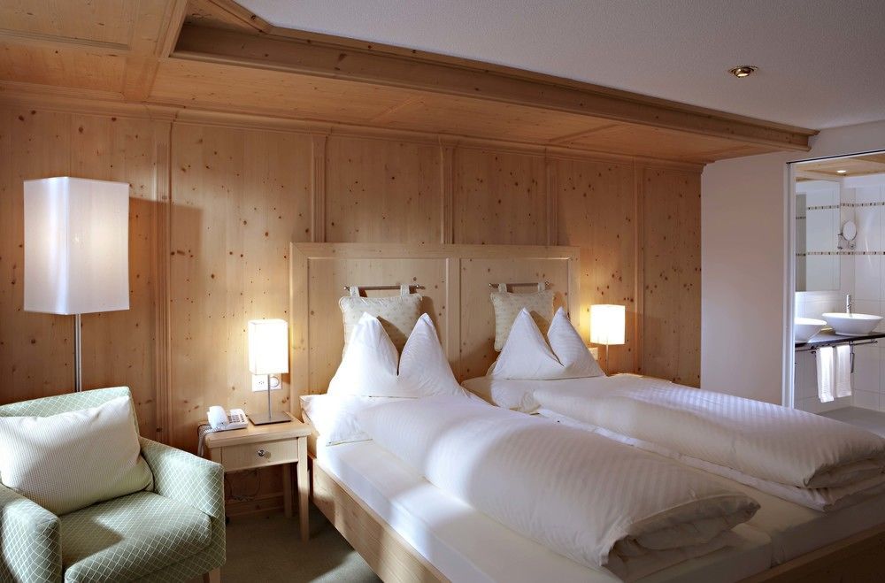 Walliserhof Tasch Room photo